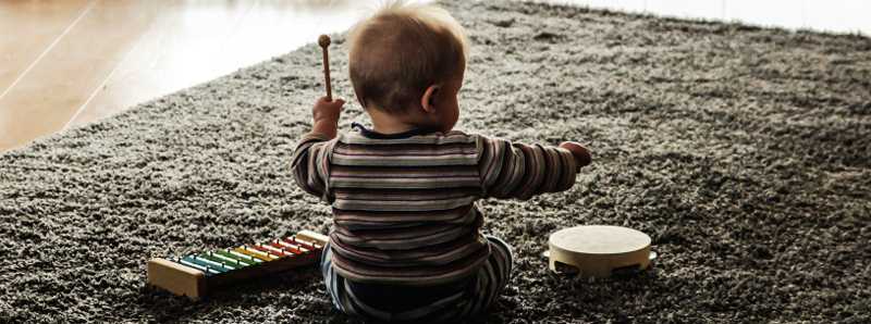 Tuta tecnologica per monitorare la salute dei bambini