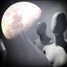 I manichini Helga e Zohar intorno alla Luna per misurare gli effetti delle radiazioni cosmiche ricevute dagli astronauti durante un viaggio circumlunare